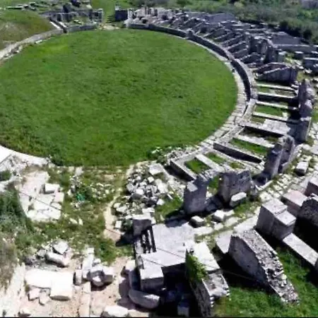 Апартаменты Luxury 140 M2 With Huge Sunny Terace Klis