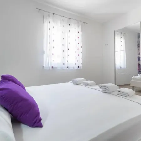 Апартаменты Luxury 140 M2 With Huge Sunny Terace Klis